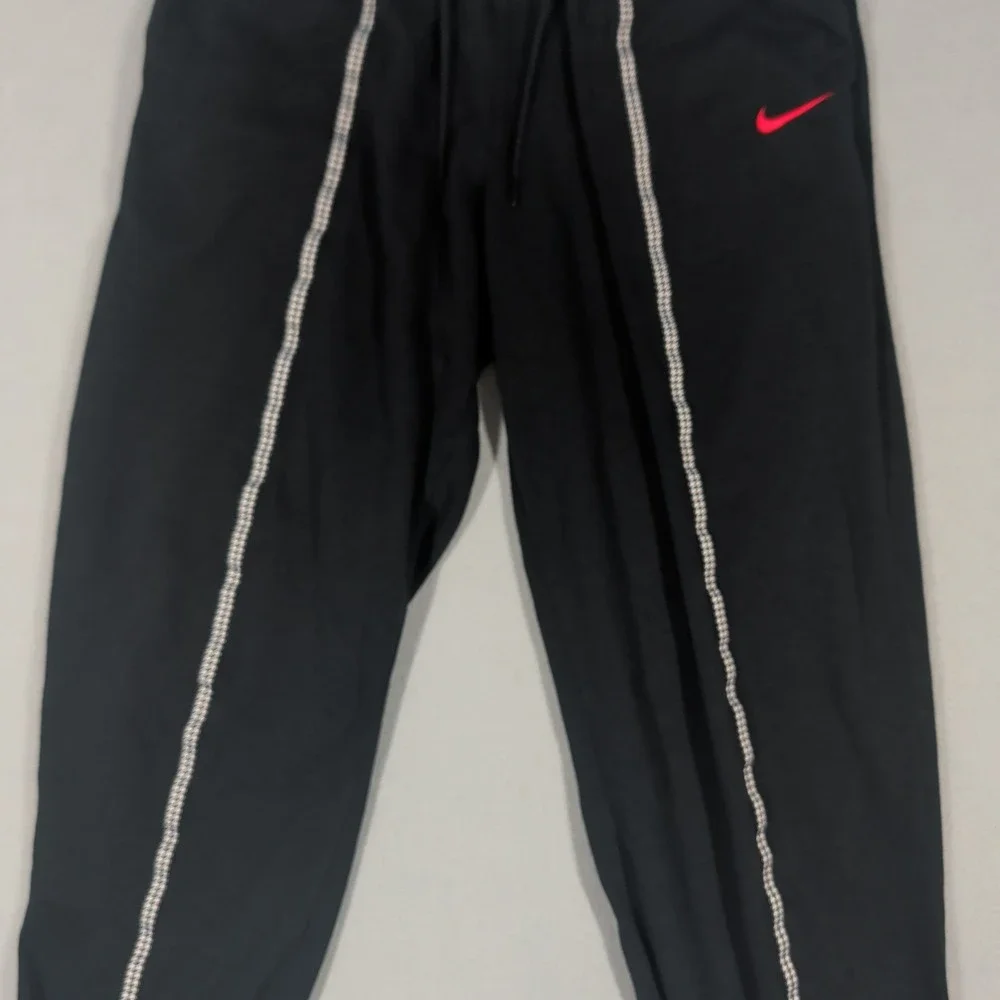 Nike Sweatpants Women Medium‎ Black Houndstooth Trim Red Swoosh Joggers Athletic